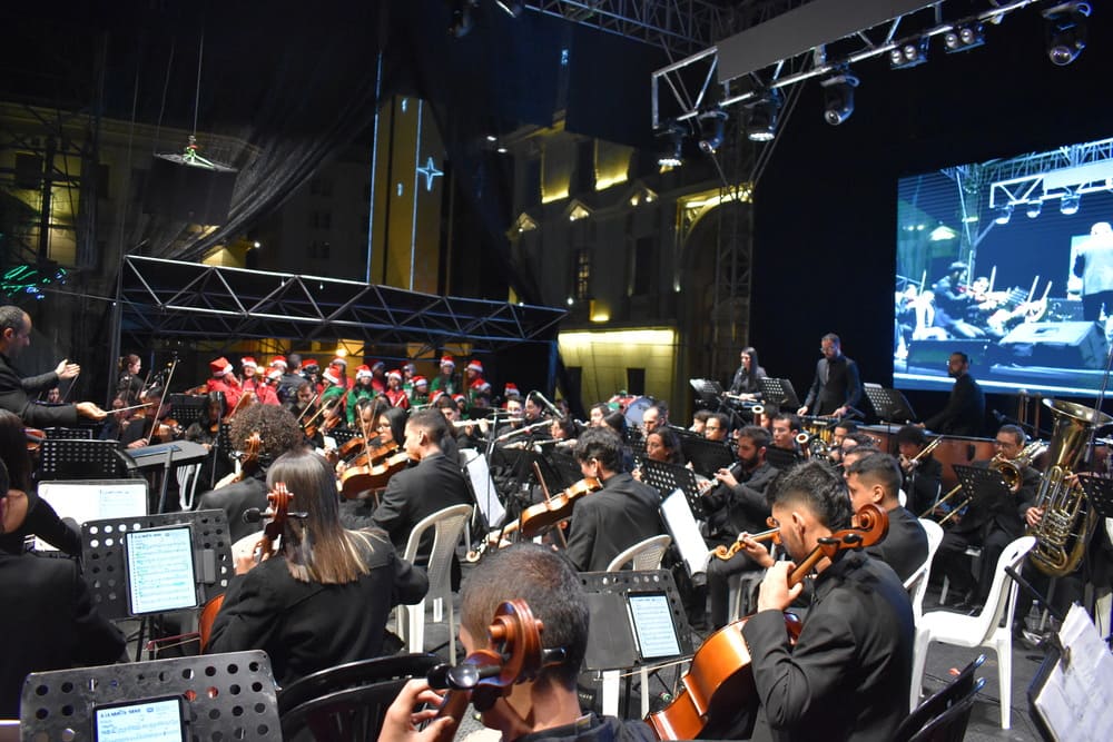 Concierto sinfónico Manizales es Colombia "BIENVENIDA LA NAVIDAD". 